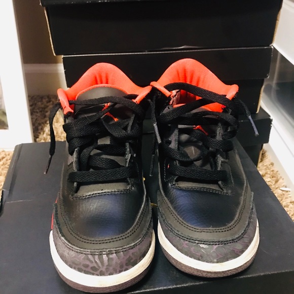 Retro 3 - Picture 1 of 4